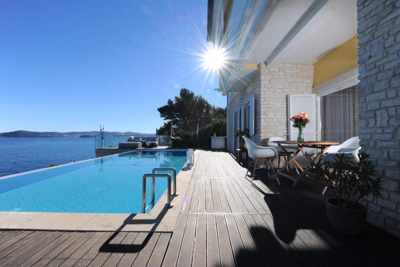 Villa Cablex Crveni Vrh Eksteriør bilde